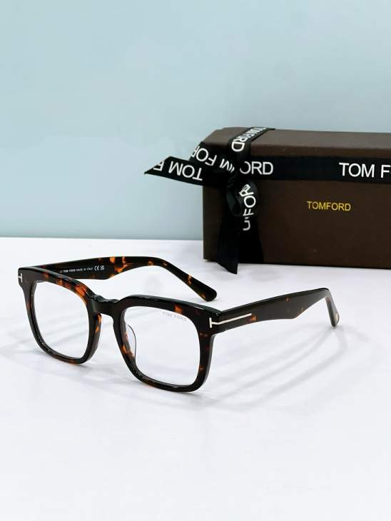 Picture of Tom Ford Sunglasses _SKUfw76706155fw